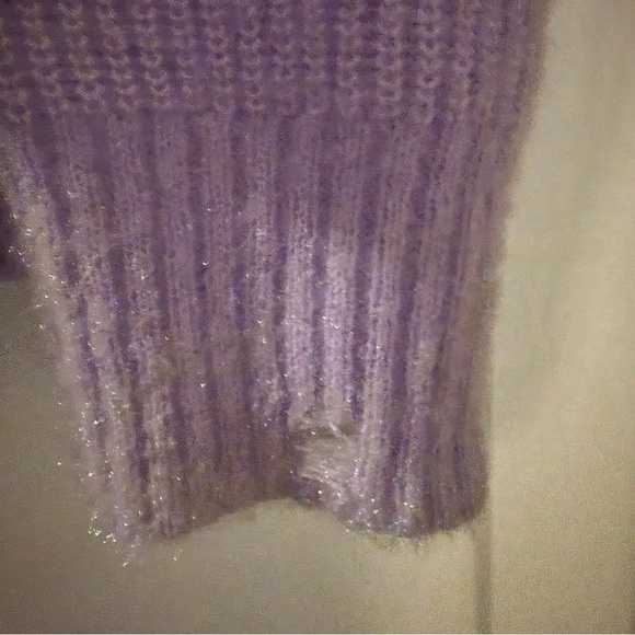 R898 Lavender Knit Hoodie – Size M - Picture 6 of 7